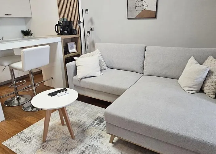 Luxury Lullu * Split