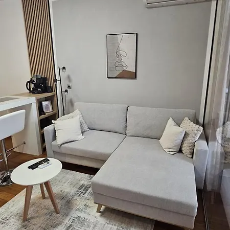 Apartament Luxury Lullu *